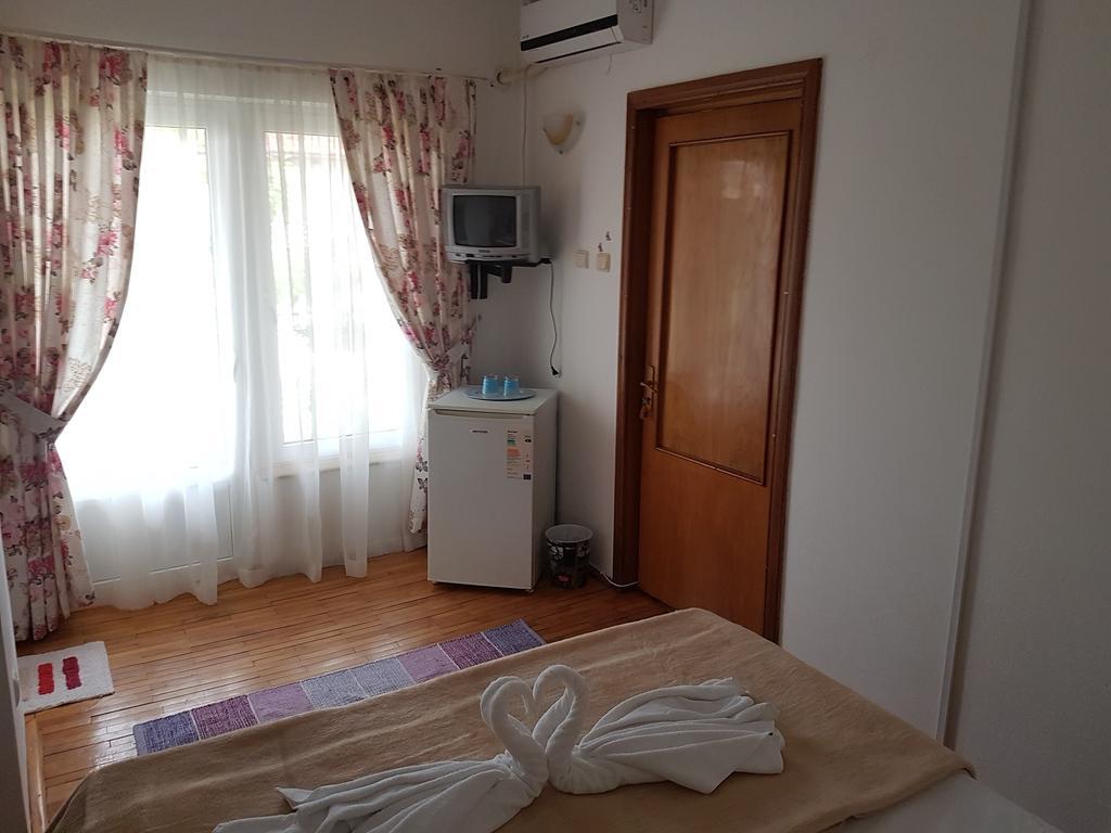 Pensiunea Casa Johnelly Costinesti Luaran gambar