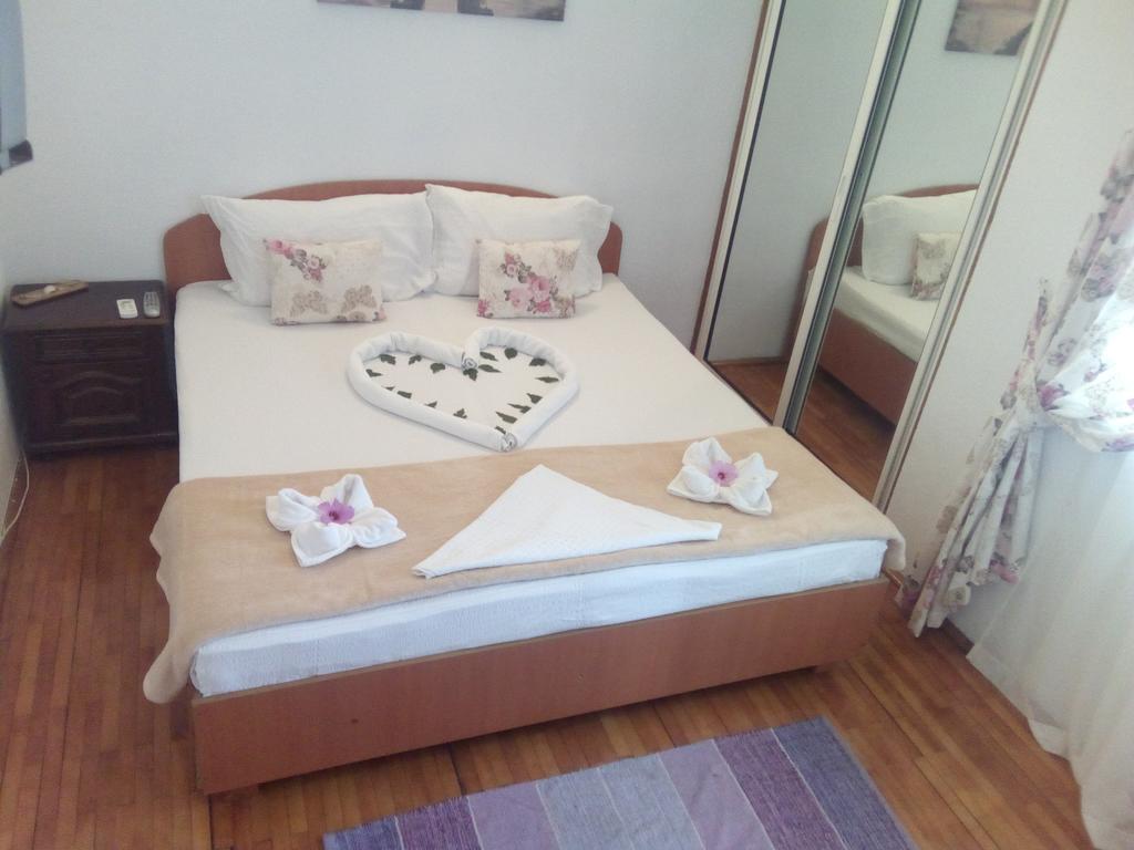 Pensiunea Casa Johnelly Costinesti Luaran gambar